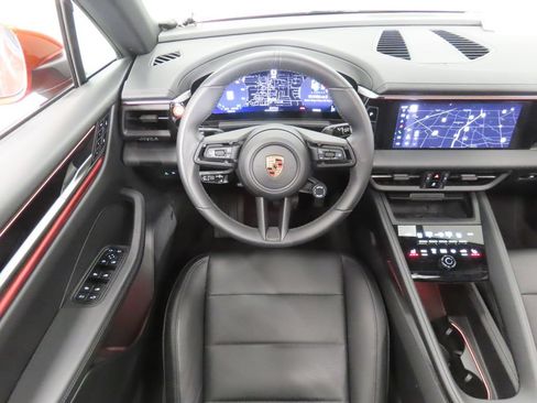 Certified 2025 Porsche Macan Electric RWD image 16