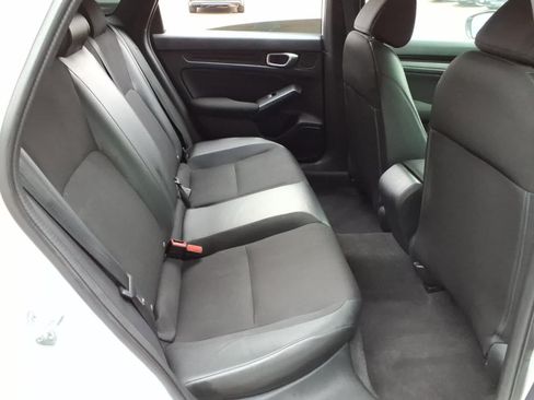 Used 2023 Honda Civic Sport image 10