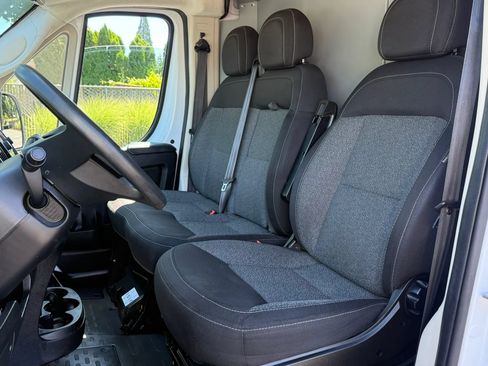 Used 2021 RAM ProMaster 2500 w/ Interior LED Lighting Group FWD image 14