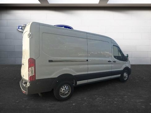 Used 2024 Ford Transit 250 148 Medium Roof Extended AWD w/ Load Area Protection Package image 8