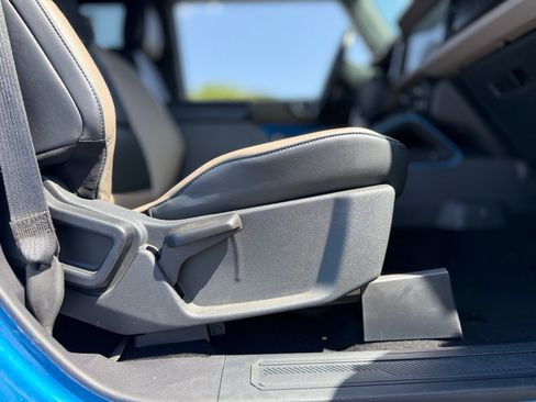 Used 2022 Ford Bronco Wildtrak AWD/4WD image 28