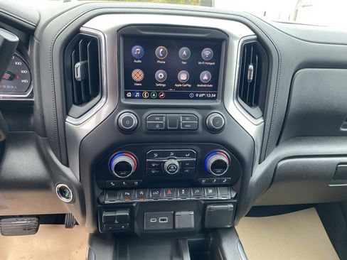 Used 2020 Chevrolet Silverado 1500 LTZ w/ LTZ Plus Package image 17