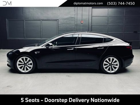 Used 2019 Tesla Model 3 RWD image 4
