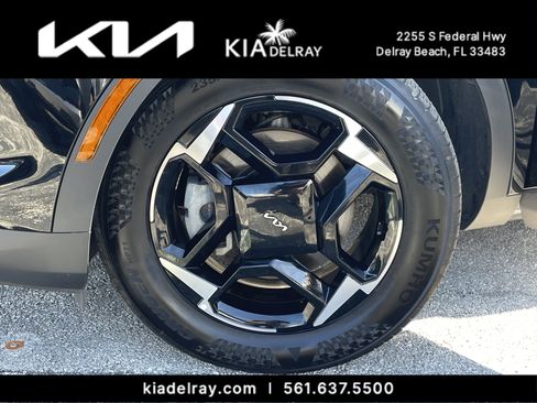 Used 2026 Kia Sportage EX image 32