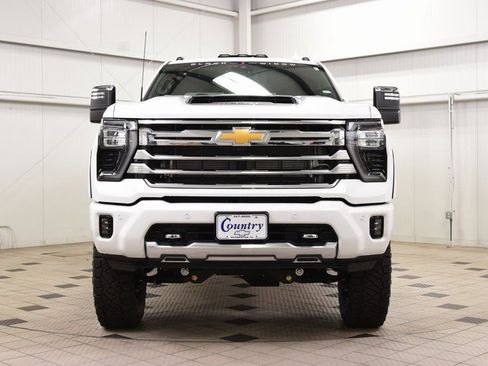 New 2026 Chevrolet Silverado 3500 High Country w/ High Country Premium Package AWD/4WD image 2