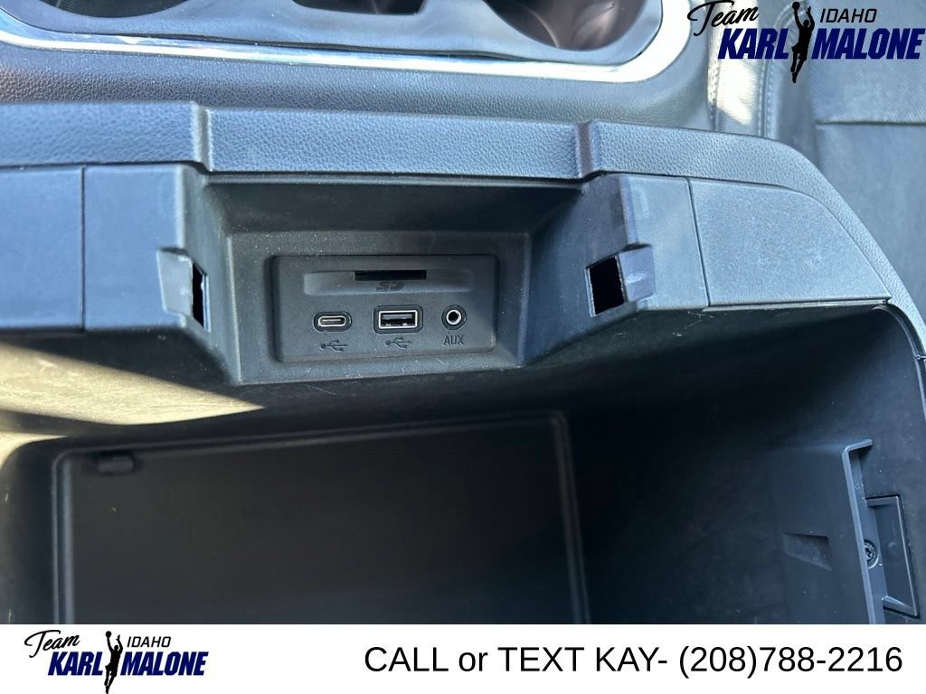 Used 2020 Chevrolet Silverado 3500 LTZ w/ LTZ Plus Package AWD/4WD image 40