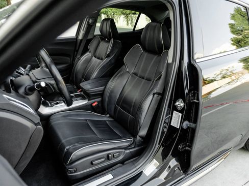 Used 2019 Acura TLX w/ Technology Package FWD image 39