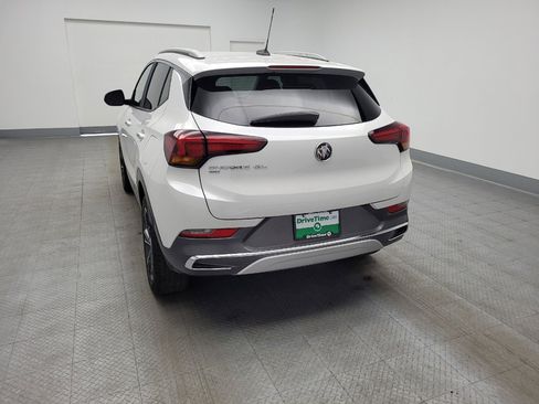 Used 2021 Buick Encore GX Essence AWD/4WD image 6