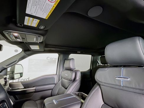 New 2026 Ford F250 Platinum w/ FX4 Off-Road Package image 26