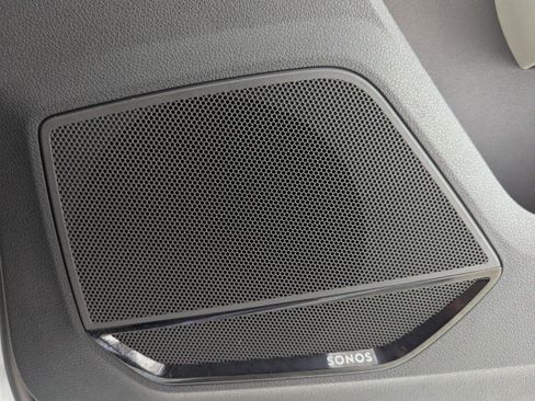 Certified 2024 Audi Q3 2.0T Premium Plus w/ Premium Plus Package image 22