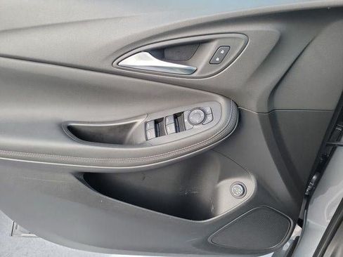 Used 2023 Buick Encore GX Select w/ Sport Touring Package FWD image 18