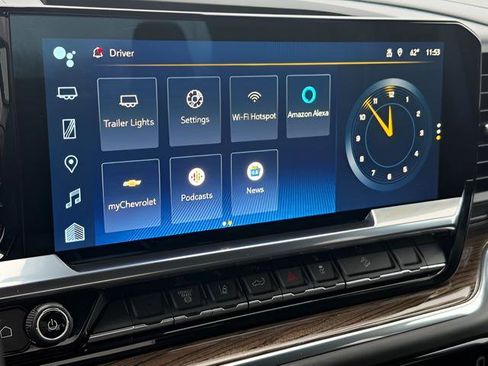 Used 2024 Chevrolet Silverado 2500 LT image 19