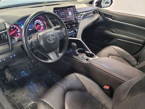 Used 2023 Toyota Camry XSE image 19