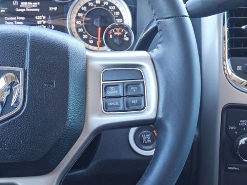 Used 2014 RAM 2500 Laramie w/ Convenience Group image 21