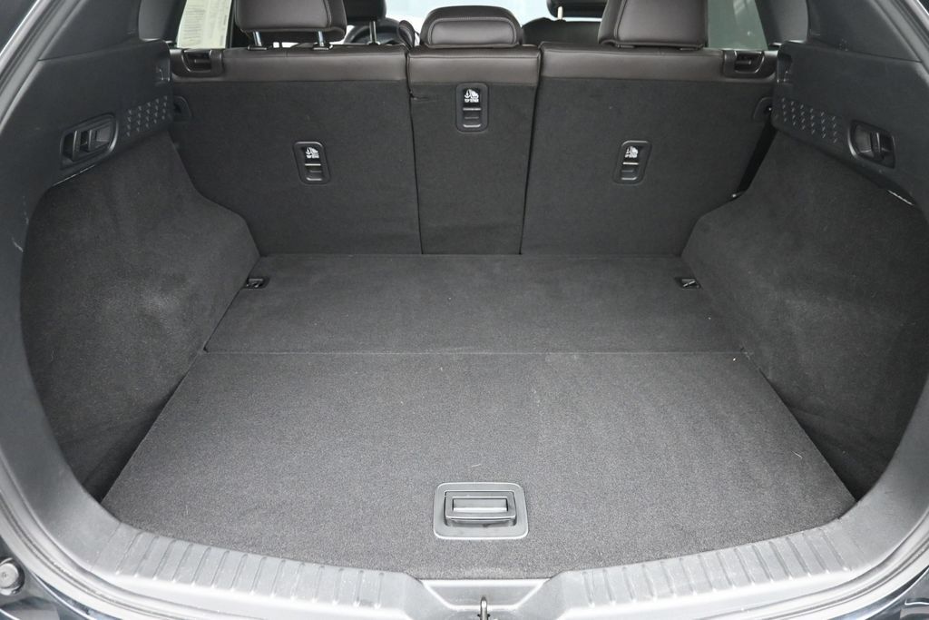 Used 2025 MAZDA CX-5 Signature AWD/4WD image 11