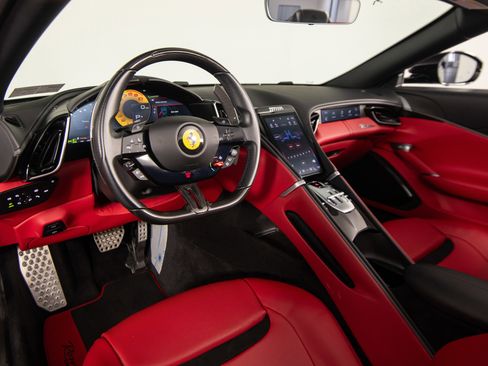 Certified 2024 Ferrari Roma Spider RWD image 37