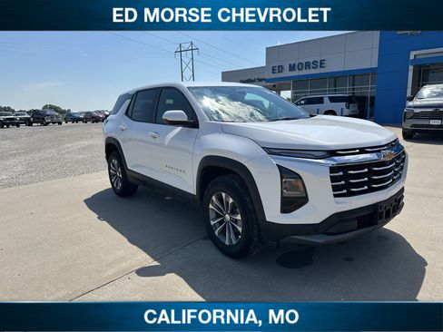 Used 2026 Chevrolet Equinox LT w/ Convenience Package II AWD/4WD image 1