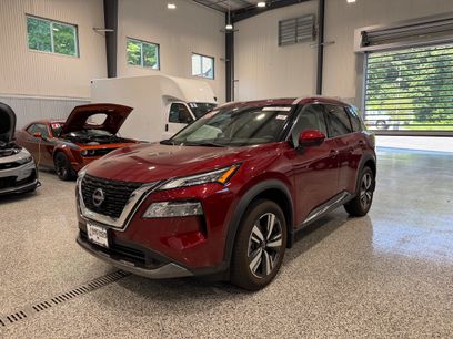 Used 2023 Nissan Rogue SL w/ SL Premium Package