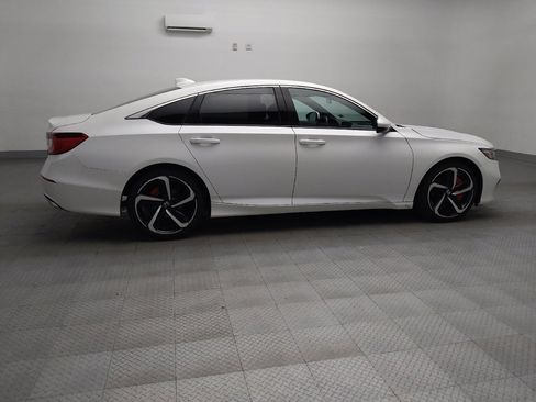 Used 2019 Honda Accord Sport image 10