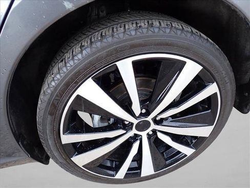 Used 2022 Nissan Altima 2.5 SR AWD/4WD image 7