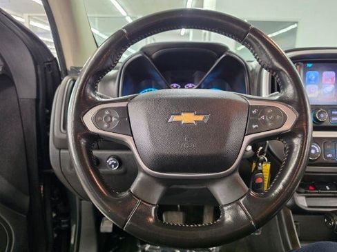 Used 2017 Chevrolet Colorado LT w/ LT Convenience Package AWD/4WD image 17