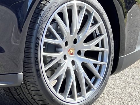 New 2026 Porsche Panamera 4 image 12