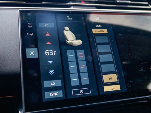 Used 2025 Land Rover Range Rover Sport SE image 27