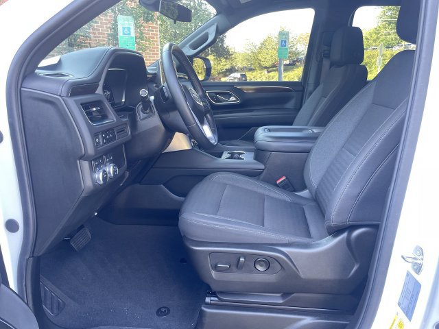 Certified 2023 GMC Yukon XL SLE w/ Gmc Pro Safety Plus Package AWD/4WD image 12