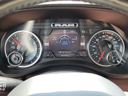 Used 2020 RAM 1500 Big Horn AWD/4WD image 21