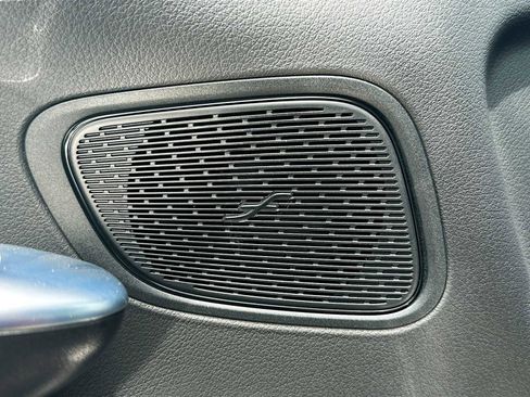Used 2024 Mercedes-Benz GLC 300 4MATIC image 18