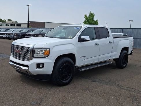 Used 2017 GMC Canyon Denali AWD/4WD image 3