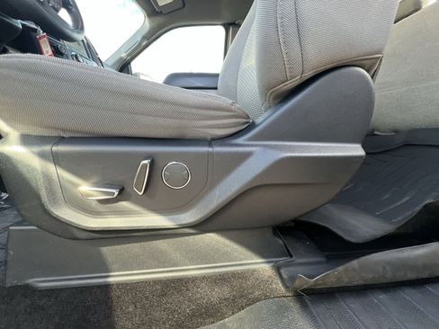 Used 2016 Ford F150 XLT w/ Equipment Group 302A Luxury image 14