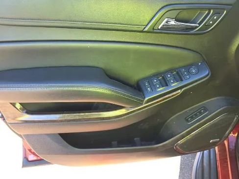 Used 2016 Chevrolet Tahoe LT image 11