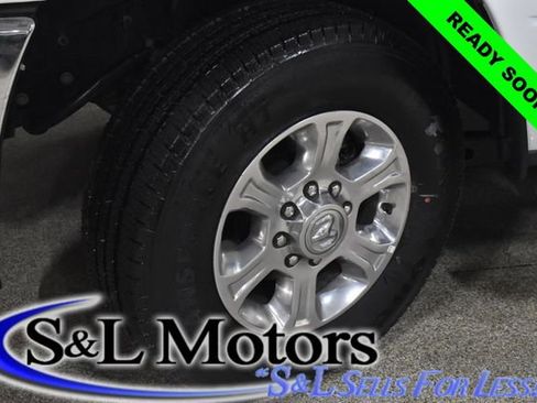 Used 2024 RAM 2500 Big Horn image 12