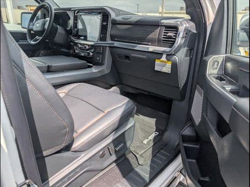 New 2025 Ford F150 Lariat w/ Equipment Group 502A High image 26