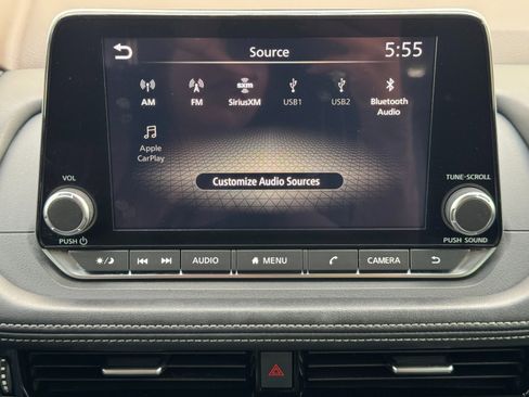 Used 2022 Nissan Rogue SL FWD image 25