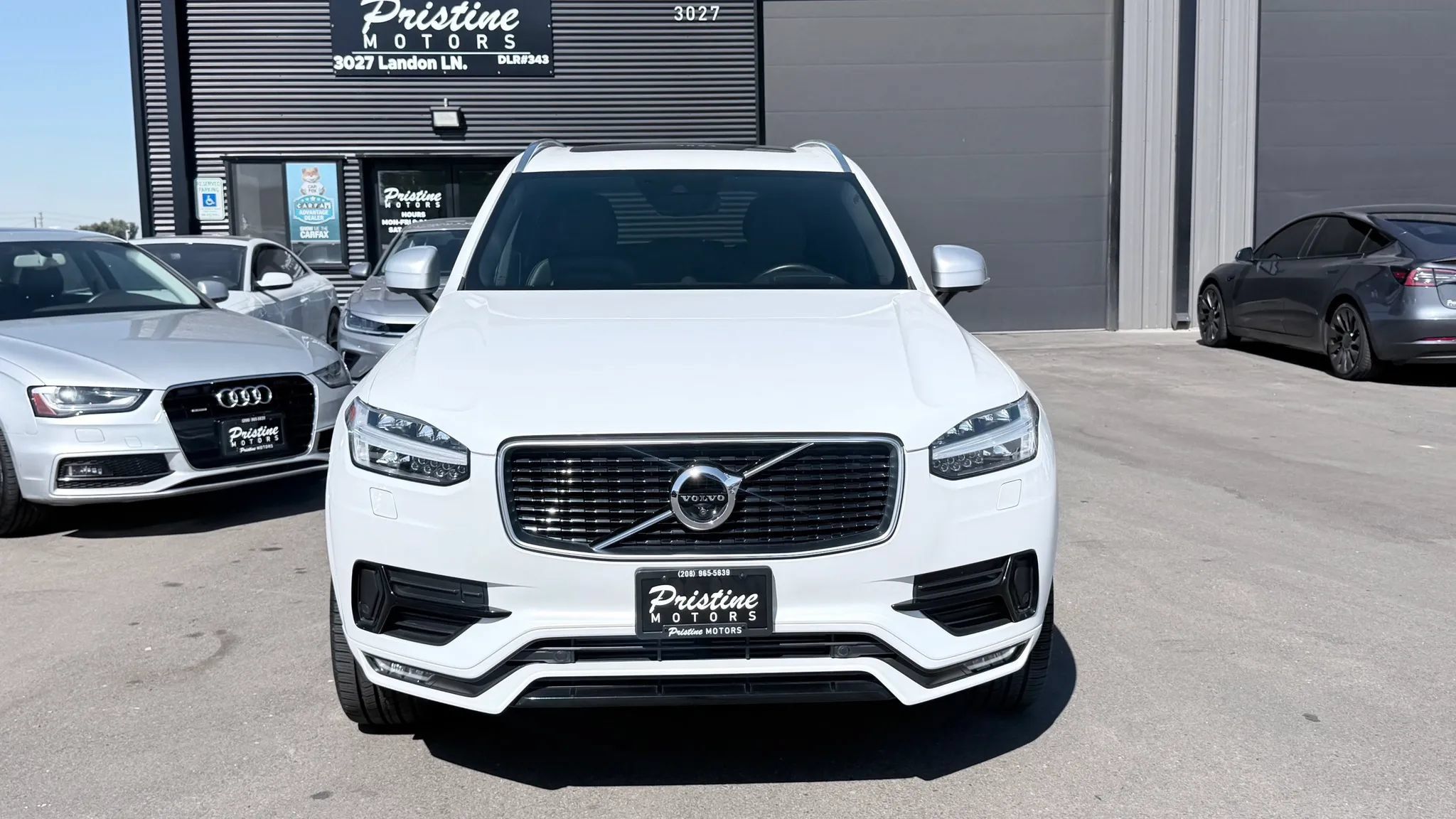 Used 2019 Volvo XC90 T6 R-Design w/ Advanced Package AWD/4WD image 3