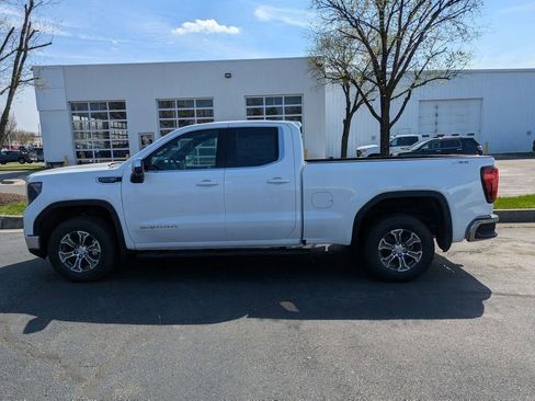 New 2026 GMC Sierra 1500 SLE w/ X31 Off-Road Package image 5