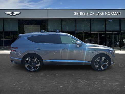 Used 2025 Genesis GV80 3.5T Prestige AWD/4WD image 4