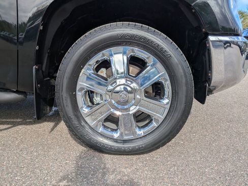 Used 2016 Toyota Tundra 1794 Edition image 9