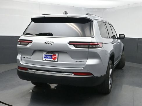 Used 2021 Jeep Grand Cherokee L Limited RWD image 46