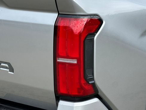 New 2025 Toyota Tacoma SR5 image 30