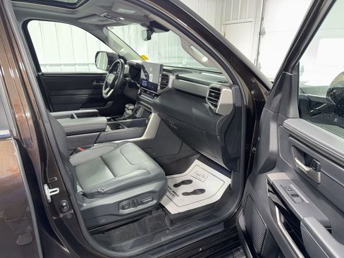Used 2024 Toyota Tundra Limited w/ Power Package AWD/4WD image 10