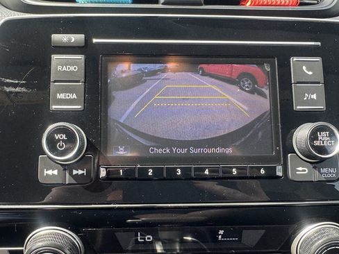 Used 2018 Honda CR-V LX image 20