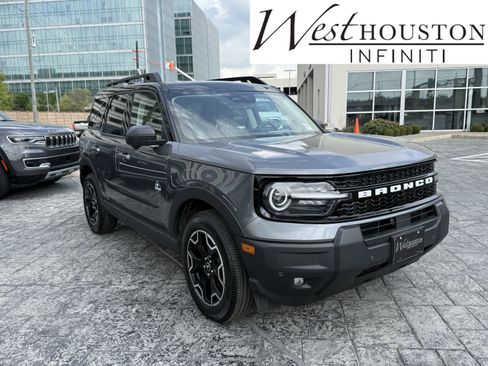 Used 2025 Ford Bronco Sport Outer Banks w/ Outer Banks Tech Package+ image 1