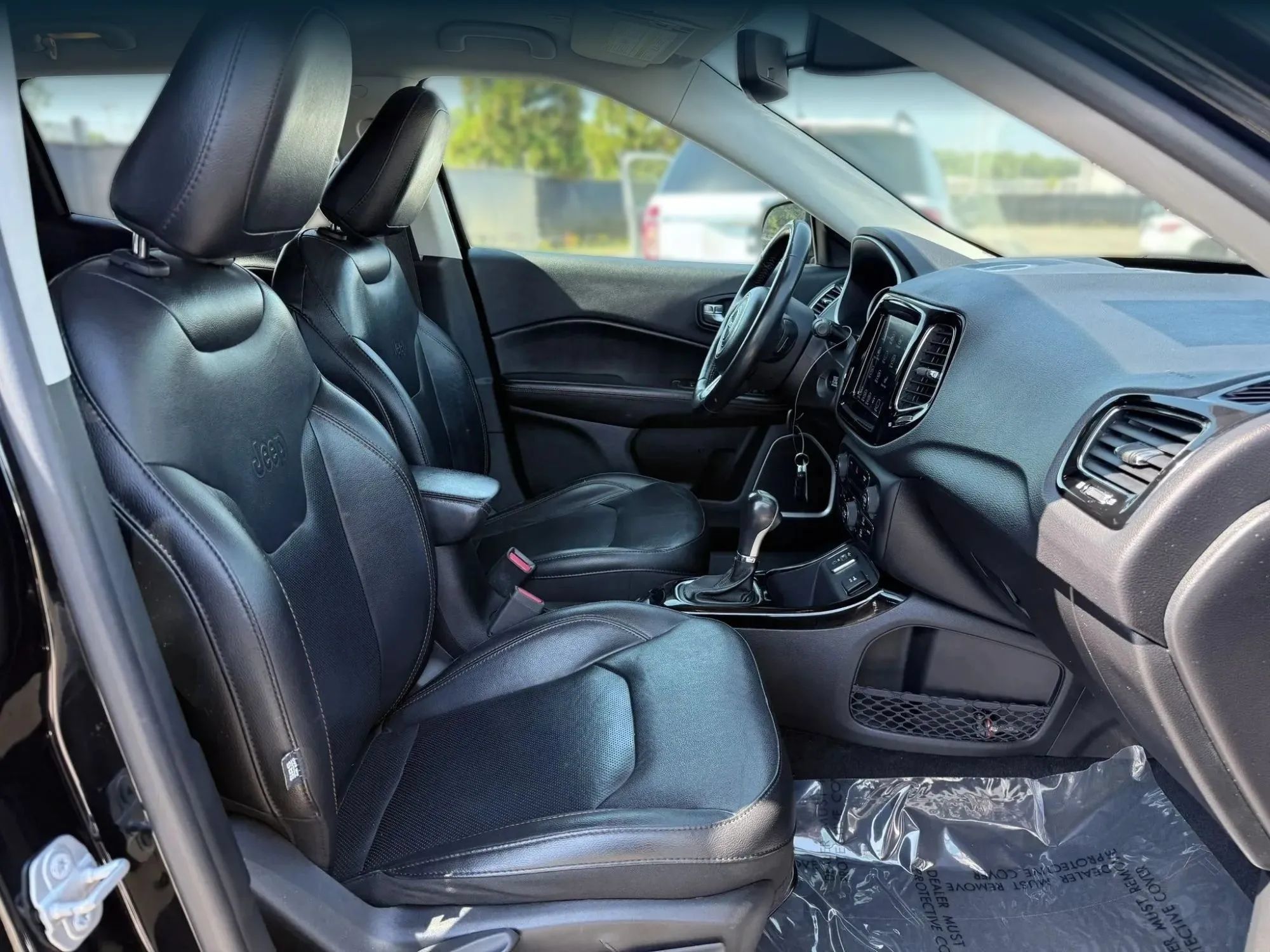 Used 2019 Jeep Compass Limited FWD image 18