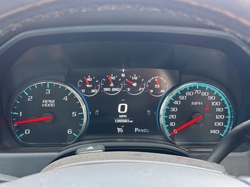 Used 2018 GMC Sierra 1500 Denali w/ Denali Ultimate Package AWD/4WD image 9