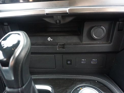 Used 2024 INFINITI QX80 Luxe AWD/4WD image 13