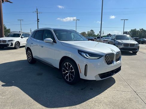 New 2026 BMW X3 xDrive30i w/ Convenience Package AWD/4WD image 3