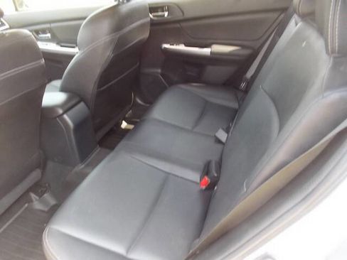 Used 2015 Subaru Crosstrek 2.0i Limited image 11